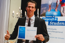 Portrait de Ramon Zenhäusern à sa remise de diplôme