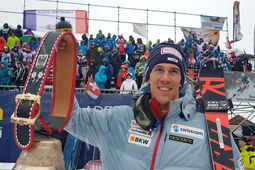 Un étudiant d'OpenUni Suisse à une compétition de ski