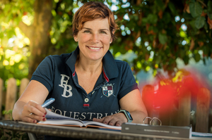 Portrait de Sandra Wyss, diplômée d'OpenUni Suisse