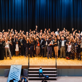 Les diplômé-e-s lors de la remise de diplômes d'OpenUni Suisse